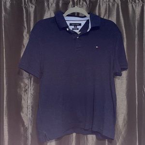 Men’s Tommy Hilfiger Collard Shirt Size medium